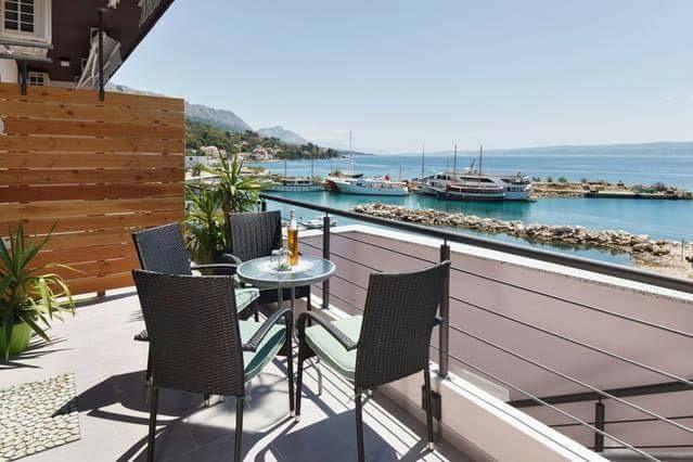 Apartments Romantica Jesenice  Dış mekan fotoğraf