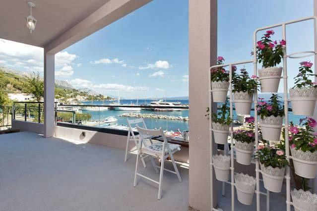 Apartments Romantica Jesenice  Dış mekan fotoğraf